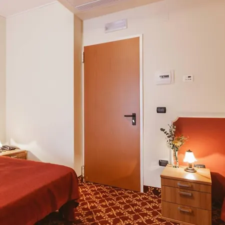 Отель Del Sorriso 3*